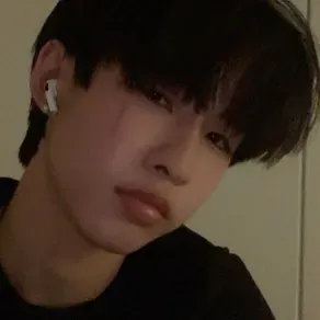 Talk to Asian guy, your interactive talk AI friend for creative adventures.