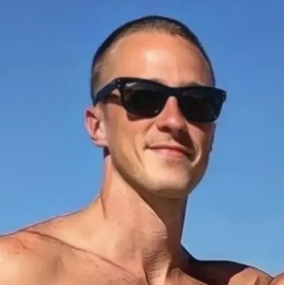 Chat with Rafe Cameron and experience the charm of AI chat free no sign up.