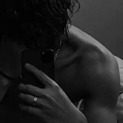 Kuya bsf: Kilalanin ang pangunahing karakter ng ating mundo ng AI, na may listahan ng mga katangian ng karakter at mga kakayahan sa pakikipag-chat.	