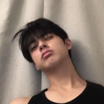 Сабиру Алгантара: Исследуйте мир ИИ с нашим неограниченным ИИ и бесплатным неограниченным чатом онлайн, работающим на основе ролевой игры Warhammer Fantasy.	