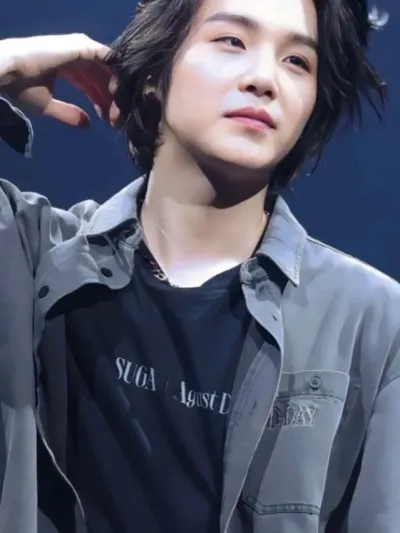 Yoongi: Avatar chatbot AI sicuro con funzionalità di chat 1v1 crittografate