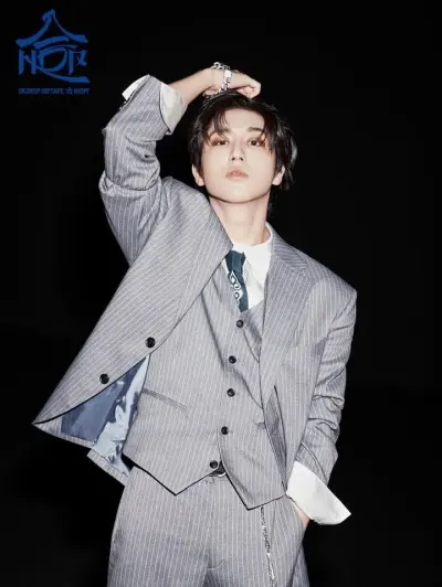 Han Jisung invites you to an exciting ai roleplay chat with new interactions.