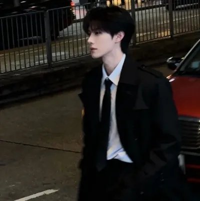 Arixel noztriel arikxander: Meet the main character of our AI world, with character traits list and ai chatting capabilities.	