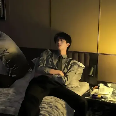 Alvaro: Fantasy-themed AI roleplay character art for immersive storytelling