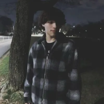 Talk to the digital version of your idols with our celebrity ai Christopher Sturniolo.