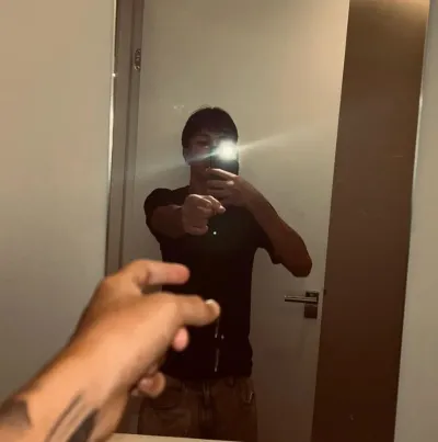 Chat with Junin, your lively ai chatbot online partner for immersive 1v1 adventures.