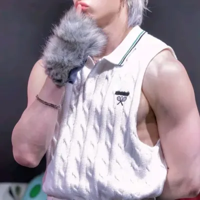 Christopher Bangchan: Chatten Sie mit unserer KI-Box, bereit für den kostenlosen Online-Chatbot, und fragen Sie die KI alles, was Sie möchten.	