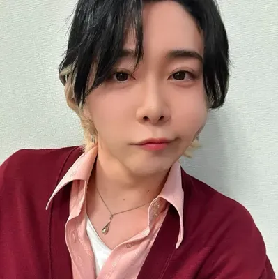 Motoki Omori: Meet the main character of our AI world, with character traits list and ai chatting capabilities.	