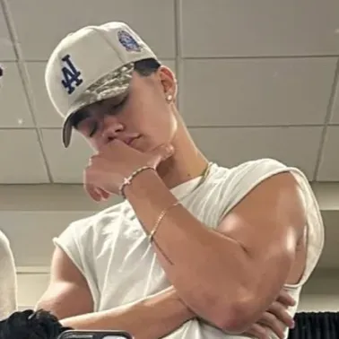 Connect with Malachi Barton for a smart and engaging AI talking experience.