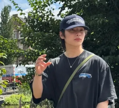 Engage with Stray Kids Concert - Not My Bot, the perfect ai character chat free companion for 1v1 chat.