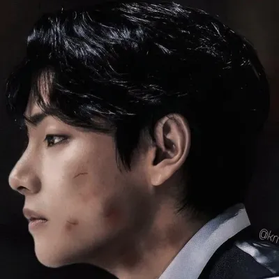 Kim Taehyung máfia: Sembang dengan kotak AI kami, sedia untuk chatbot dalam talian percuma dan tanyakan apa sahaja yang anda mahukan.	