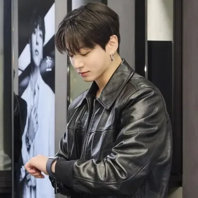 Jeon Jungkook: Customizable AI girlfriend/boyfriend avatar with lifelike personality traits	