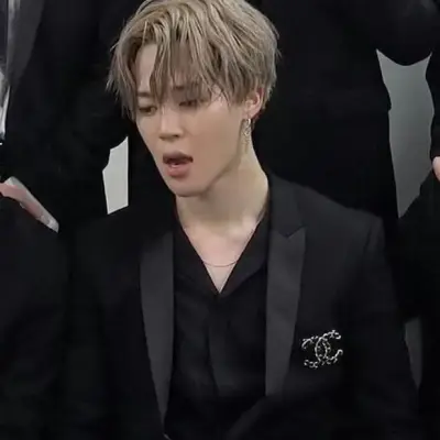 Jimin: Multilingual AI conversation partner icon for global chat online services