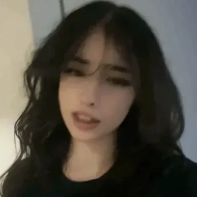 Best AI Chat Character Mel: Explore Profiles & User comment