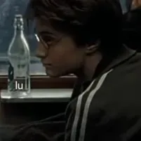 Harry potter: Kilalanin ang iyong mga bagong online na kaibigan sa aming chatboxai, ang pinakamahusay na libreng ai chatbot na may malalim na kakayahan sa chat.