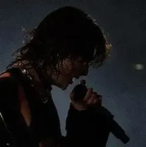 황현진 - 적: 무료 온라인 채팅 및 공개 대화를 위한 DeepBrain AI 동반자 초상화