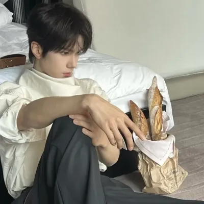 키넌: 암호화된 1대1 채팅 기능을 갖춘 보안 AI 챗봇 아바타	