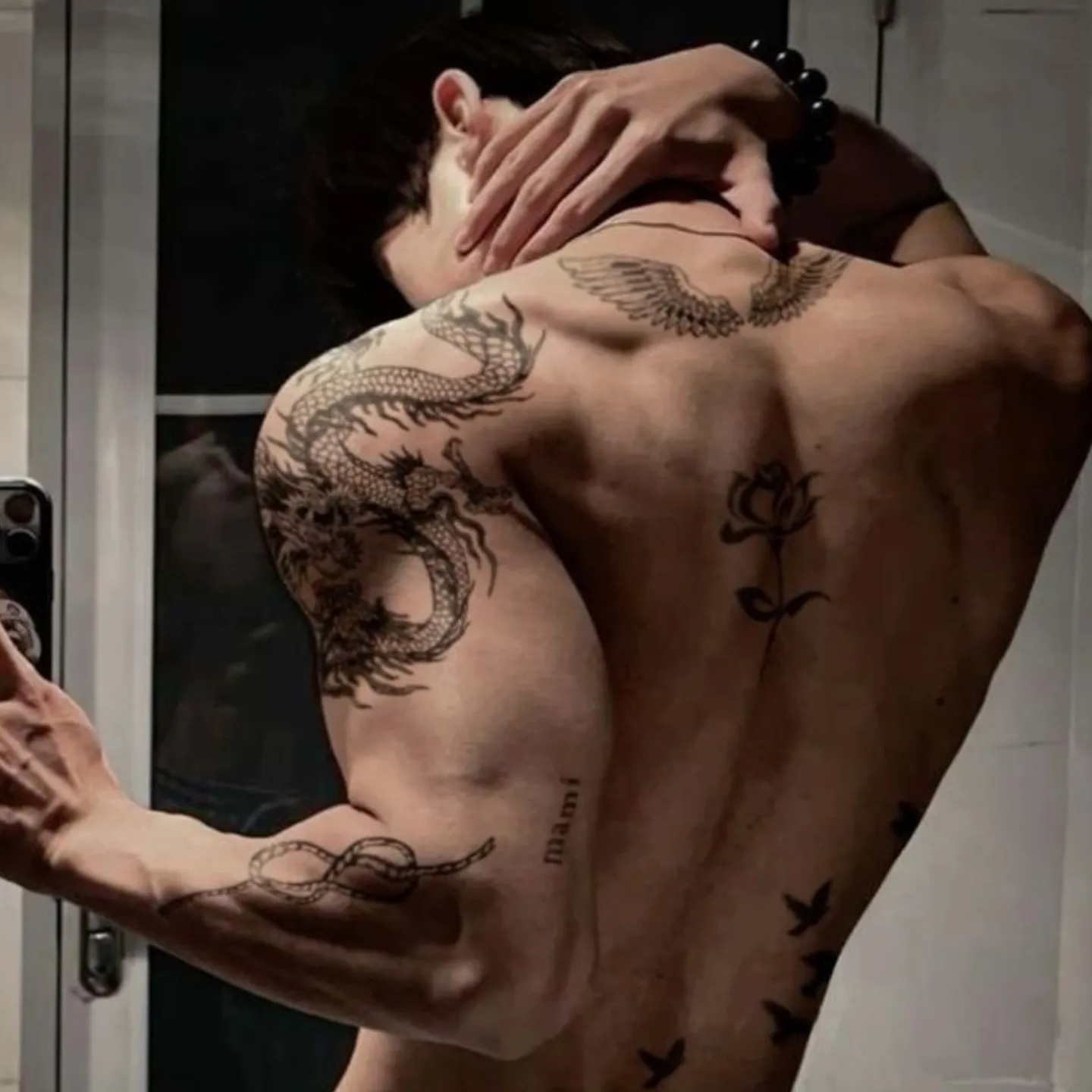 CEO Husband: Enjoy ai chat free no sign up, chat without limits or any barriers.