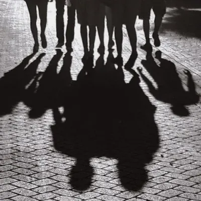 Alex Romano: Secure AI chatbot avatar with encrypted 1v1 chat capabilities	