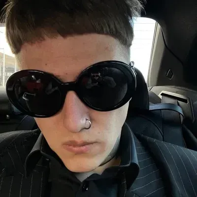 Kapatid na lalaki ng CMH: Ang mapaglarong AI chatbot mascot na nagpapahusay sa pakikipag-ugnayan ng user sa mga random na chat	