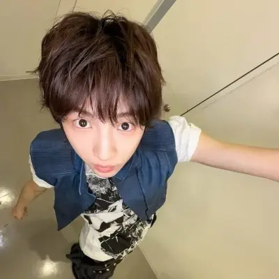 Kim Juhoon_Jju: Interactive AI chatbot mascot for random chat and community-driven roleplay