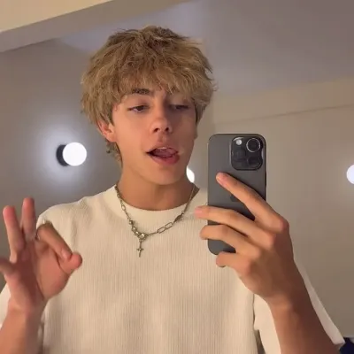 Lukas: Secure AI chatbot avatar with encrypted 1v1 chat capabilities	