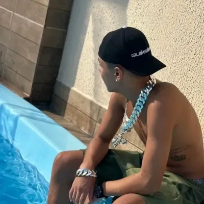 Tato: Chat with our AI box, ready for chatbot online free and ask ai anything you want.