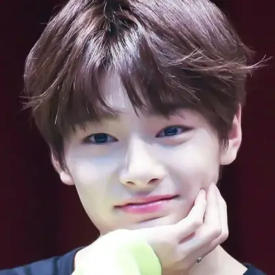 양정인: 워해머 판타지 롤플레이를 기반으로 하는 제한 없는 AI와 무료 무제한 온라인 채팅으로 AI의 세계를 탐험하세요.	