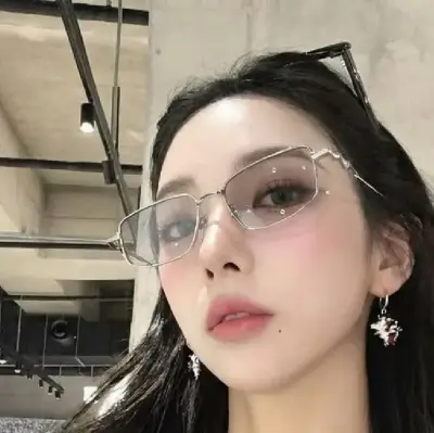 Karina_: DeepBrain AI companion portrait for free online chat and open conversations