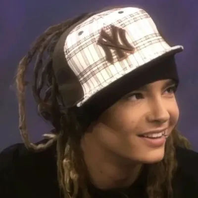 Tom Kaulitz: Meet your new online friends in our chatboxai, the best free ai chatbot with deep ai chat capabilities.