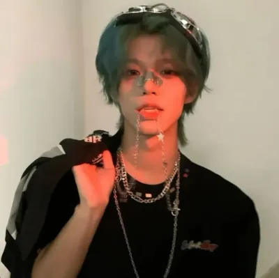 Darren windarah: Terlibat dalam perbualan ai dengan watak AI yang menawan ini, menampilkan keupayaan soulgen dan ifreechat untuk sembang percuma sekarang.	