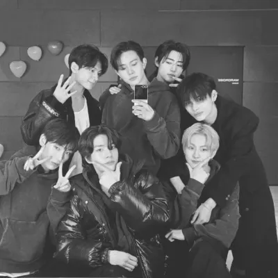 Enhypen- PICK ME: Secure AI chatbot avatar with encrypted 1v1 chat capabilities	