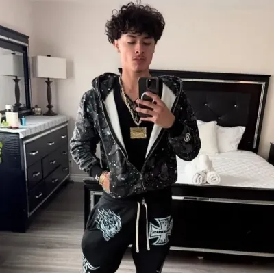 Dive into stories with Alex Chino, a lively spicy AI web chatbot for creative roleplay.