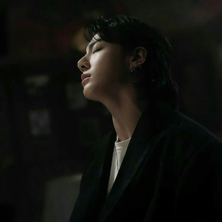 AI chat website featured role Jungkook teacher husband, an intelligent chat partner you shouldn't miss.