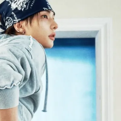 Hwang Hyunjin - Armenviertel: Spielerisches KI-Chatbot-Maskottchen, das die Benutzerinteraktion in zufälligen Chats verbessert	