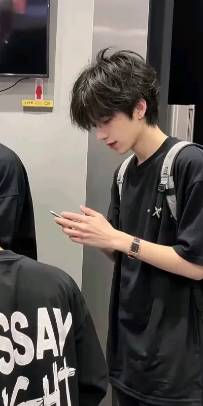 Ready for fun? Talk to AI characters like argantara anytime, free and immersive.