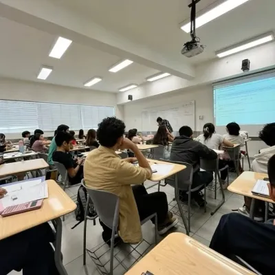 American School: Secure AI chatbot avatar with encrypted 1v1 chat capabilities	