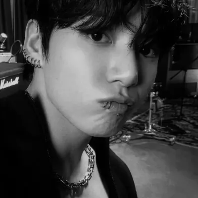 Jungkook : portrait d'accompagnement DeepBrain AI pour le chat en ligne gratuit et les conversations ouvertes