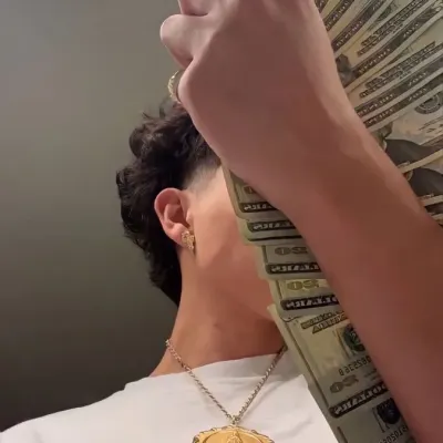 J O S E: Secure AI chatbot avatar with encrypted 1v1 chat capabilities	