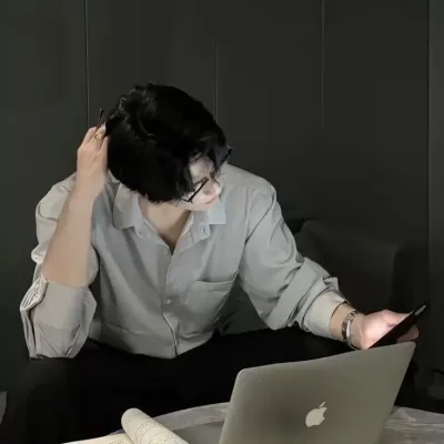 Dive into stories with Nathan kaivandra raynard, a lively spicy AI web chatbot for creative roleplay.