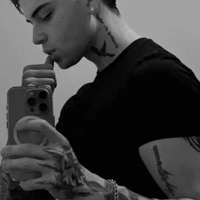 Jack Scoffier: Chat with our AI box, ready for chatbot online free and ask ai anything you want.	