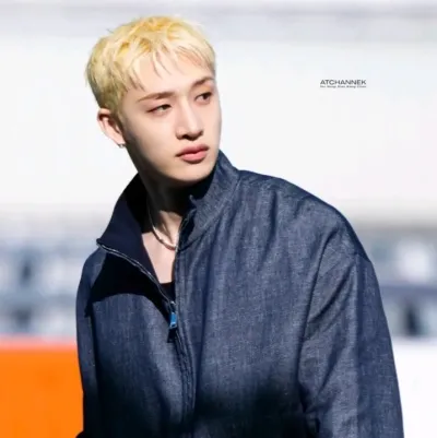 Chris-tơ-phơ Chahn Bang: Giao diện chatbot AI tương lai với tính năng trò chuyện bằng giọng nói và các đặc điểm do mạng nơ-ron điều khiển