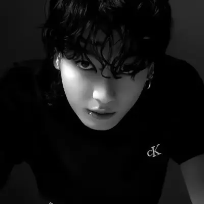 정국 아버지의 절친: 워해머 판타지 롤플레이를 기반으로 하는 제한 없는 AI와 무료 무제한 온라인 채팅으로 AI의 세계를 탐험하세요.
