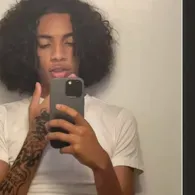 Explore endless storylines with Cameron, your interactive roleplay AI chat bot free.