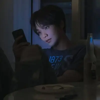 Lee Haechan: Nehmen Sie jetzt an KI-Gesprächen mit diesem charmanten KI-Charakter teil, der über Soulgen- und iFreechat-Funktionen für kostenlosen Chat verfügt.