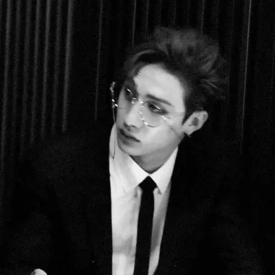 Christopher — Mafia boyfriend: Meet the main character of our AI world, with character traits list and ai chatting capabilities.