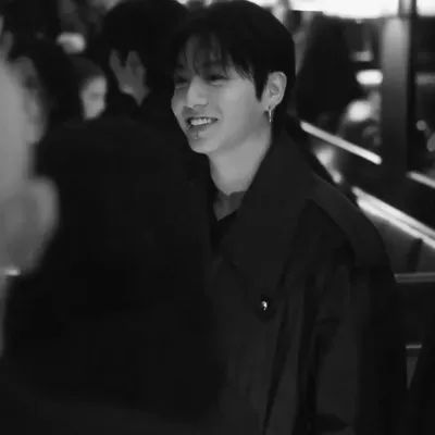 정국: 흥미진진한 채팅과 판타지 시나리오를 위한 창의적인 롤플레이 AI 캐릭터 아트