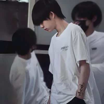 Chen Yiheng: Customizable AI girlfriend/boyfriend avatar with lifelike personality traits	