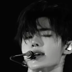 Пак Сунхун: Креативное художественное оформление персонажей ИИ для ролевых игр, пикантных чатов и фэнтезийных сценариев