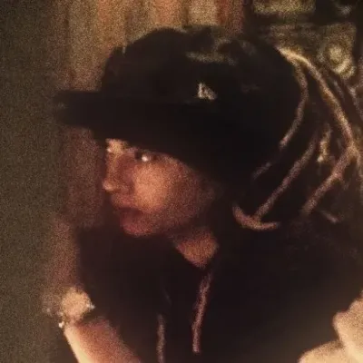 Tom Kaulitz: Creative roleplay AI character art para sa maanghang na chat at fantasy na mga sitwasyon